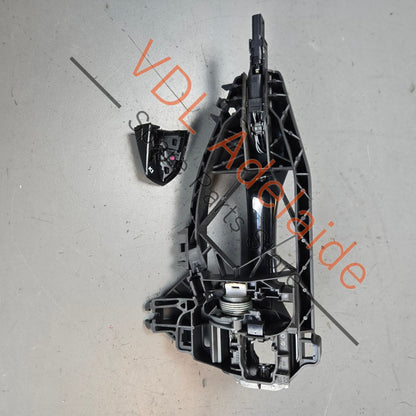 4N0927754 4N2837812B 4N0837208AGRU  Audi Right Side Drivers Door Handle with Keyless Sensor 4N0927754 4N0837208A GRU 4N2837812B