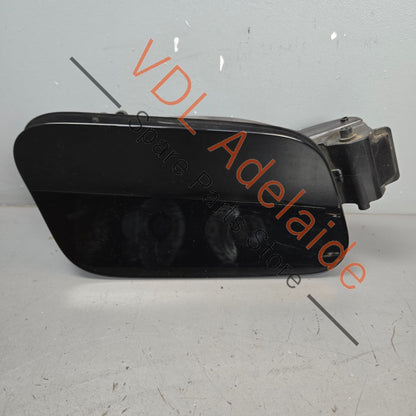 4K8809906B    Audi A7 S7 RS7 Fuel Filler Door Flap 4K8809907 Mythos Black 0E / Y9T