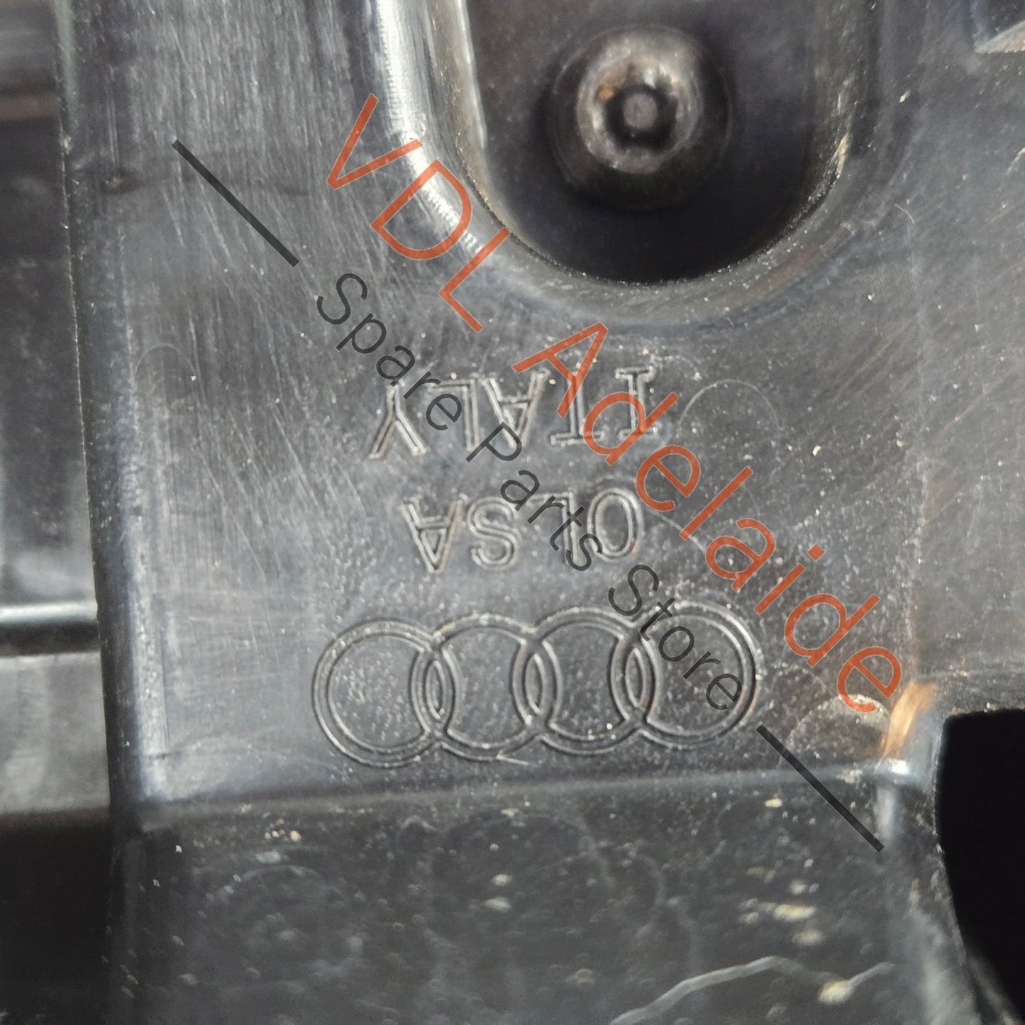 4K8945069B    Audi A7 S7 RS7 4K C8 Left Side Tail Light 4K8945069B