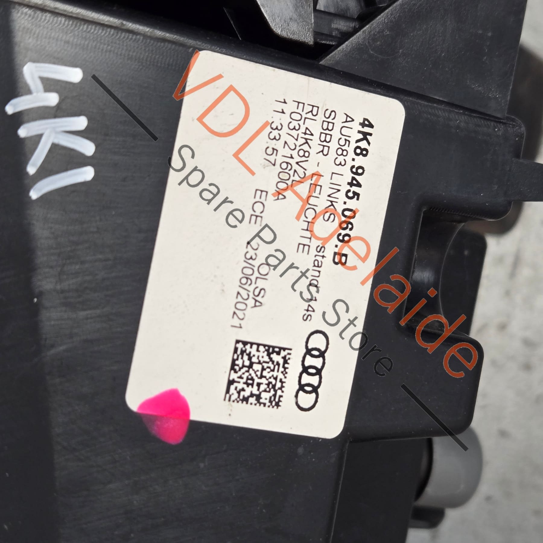 4K8945069B    Audi A7 S7 RS7 4K C8 Left Side Tail Light 4K8945069B