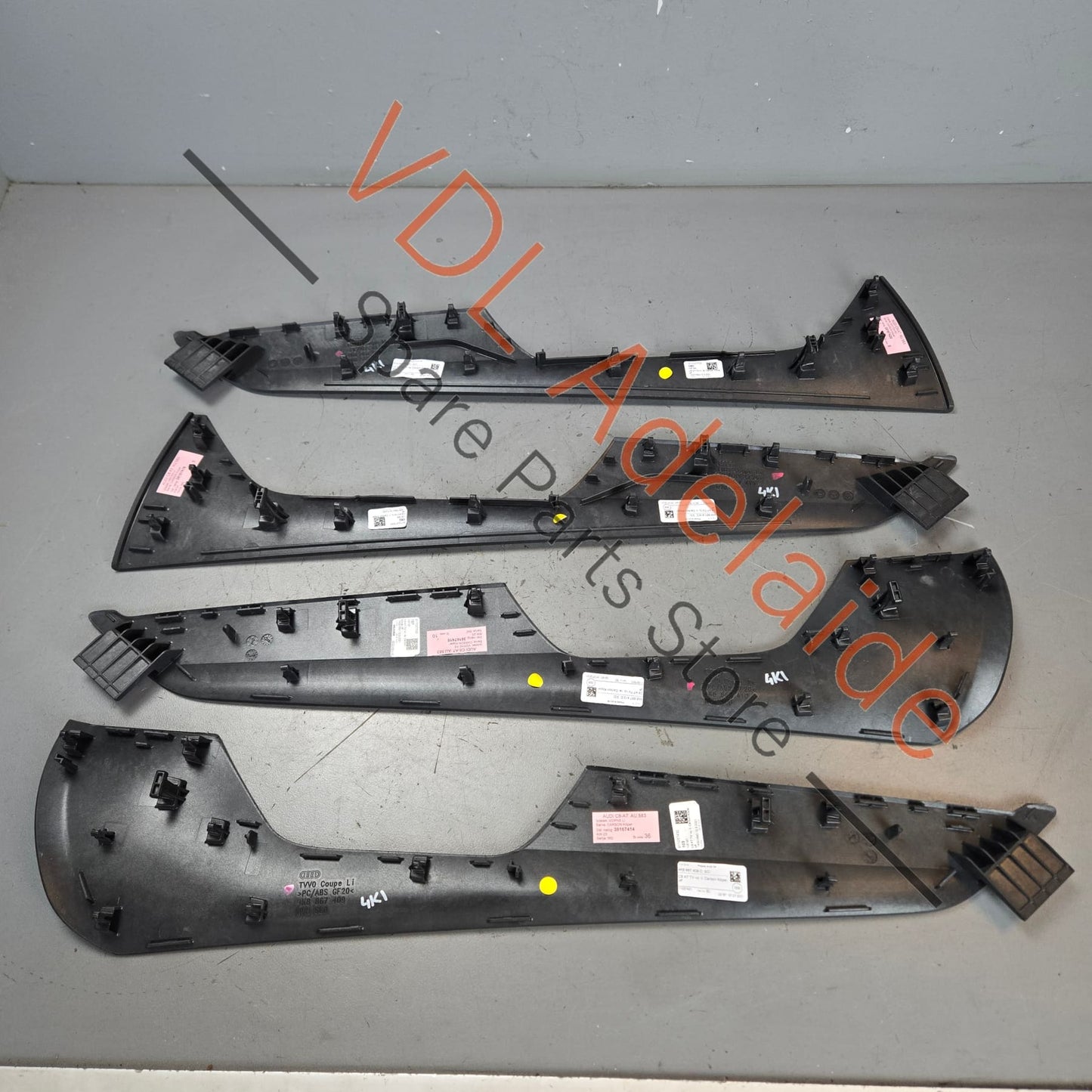 4K8867409C3ID 4K8867410C3ID 4K8867419C3ID 4K8867420C3ID Audi A7 S7 RS7 Carbon Fibre Twill Structure Set of 4x Door Trim Inserts 4K8867409C3ID 4K8867410C3ID