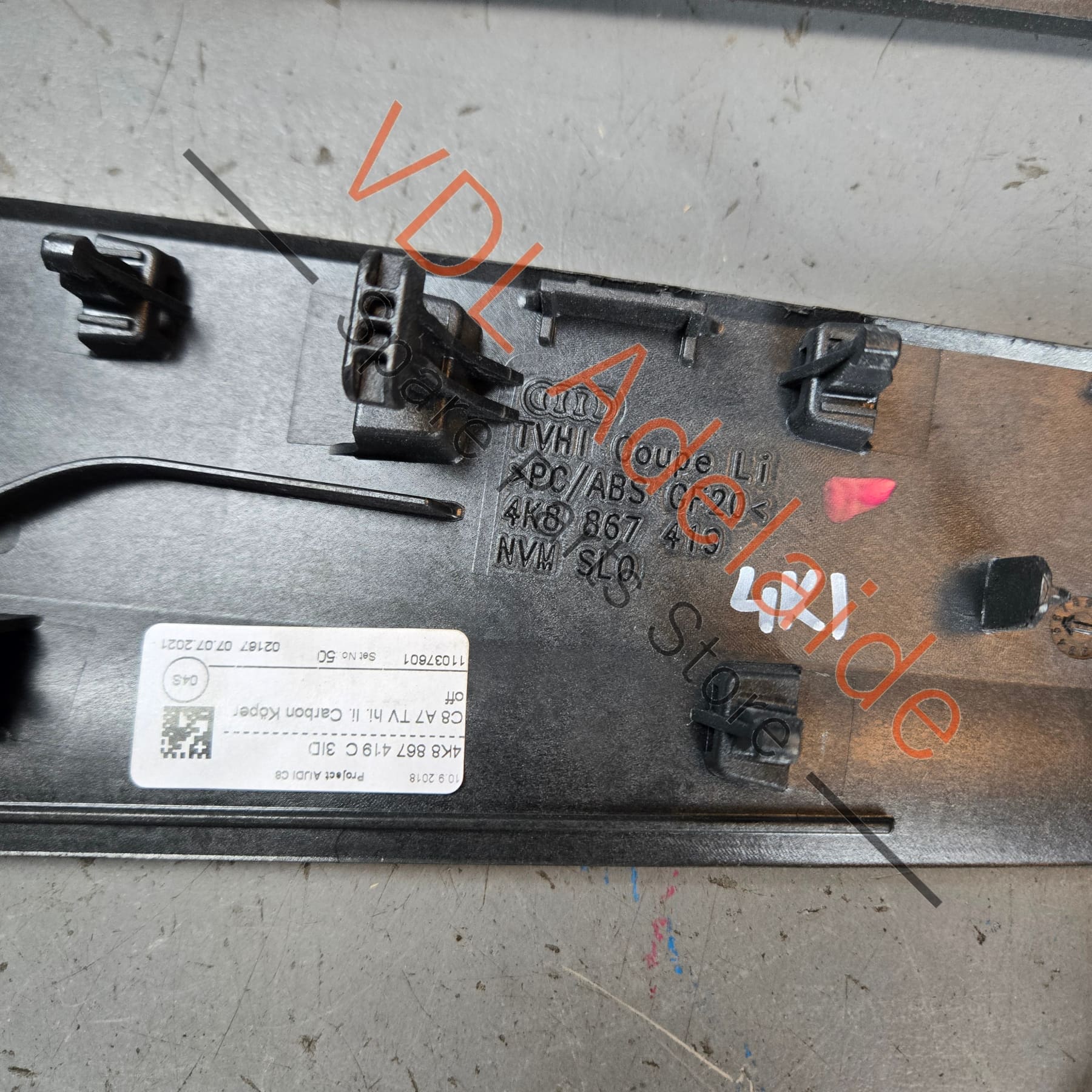 4K8867409C3ID 4K8867410C3ID 4K8867419C3ID 4K8867420C3ID Audi A7 S7 RS7 Carbon Fibre Twill Structure Set of 4x Door Trim Inserts 4K8867409C3ID 4K8867410C3ID