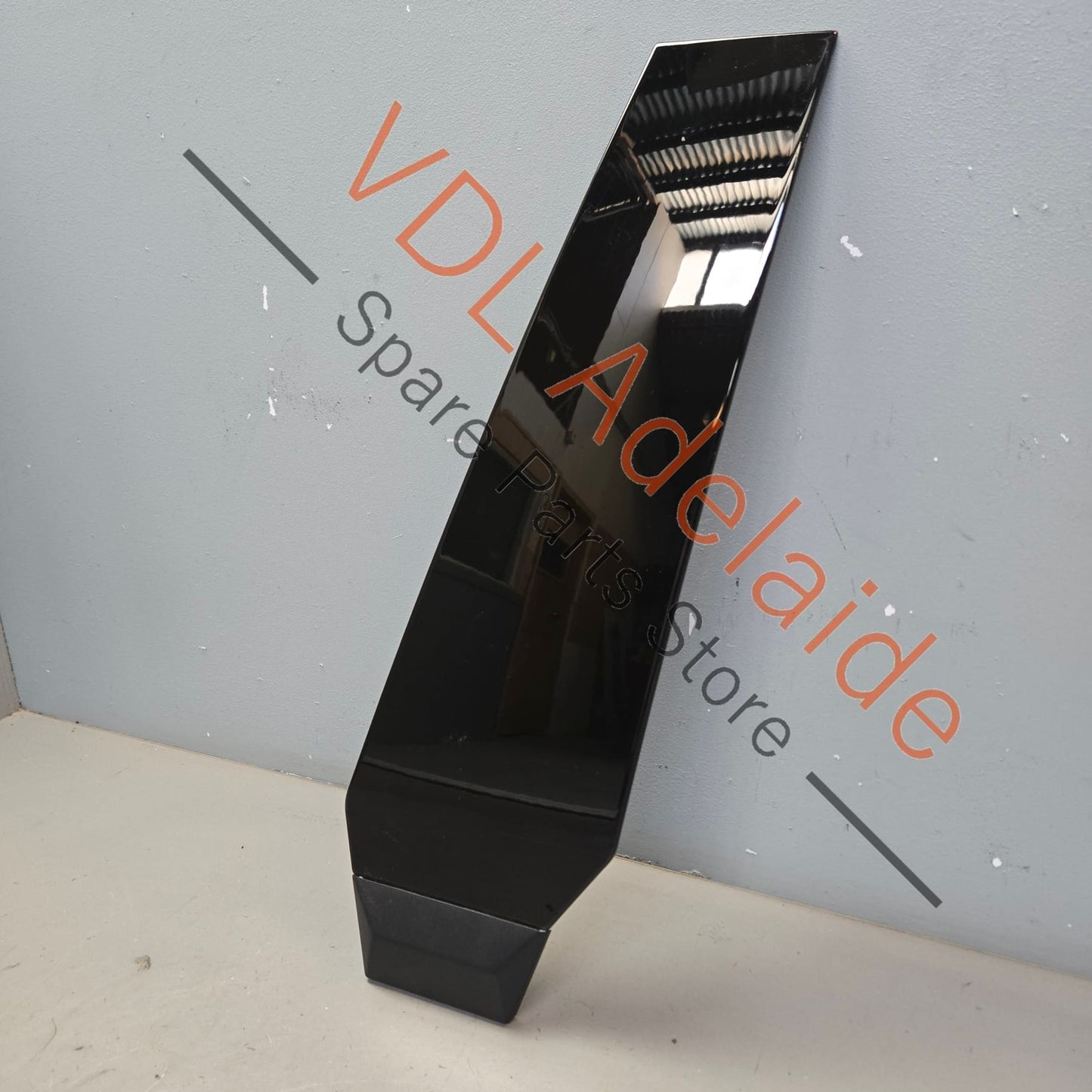 4K8853289T94    Audi A7 S7 RS7 Left B Pillar Gloss Black Exterior Trim Moulding 4K8853289 T94