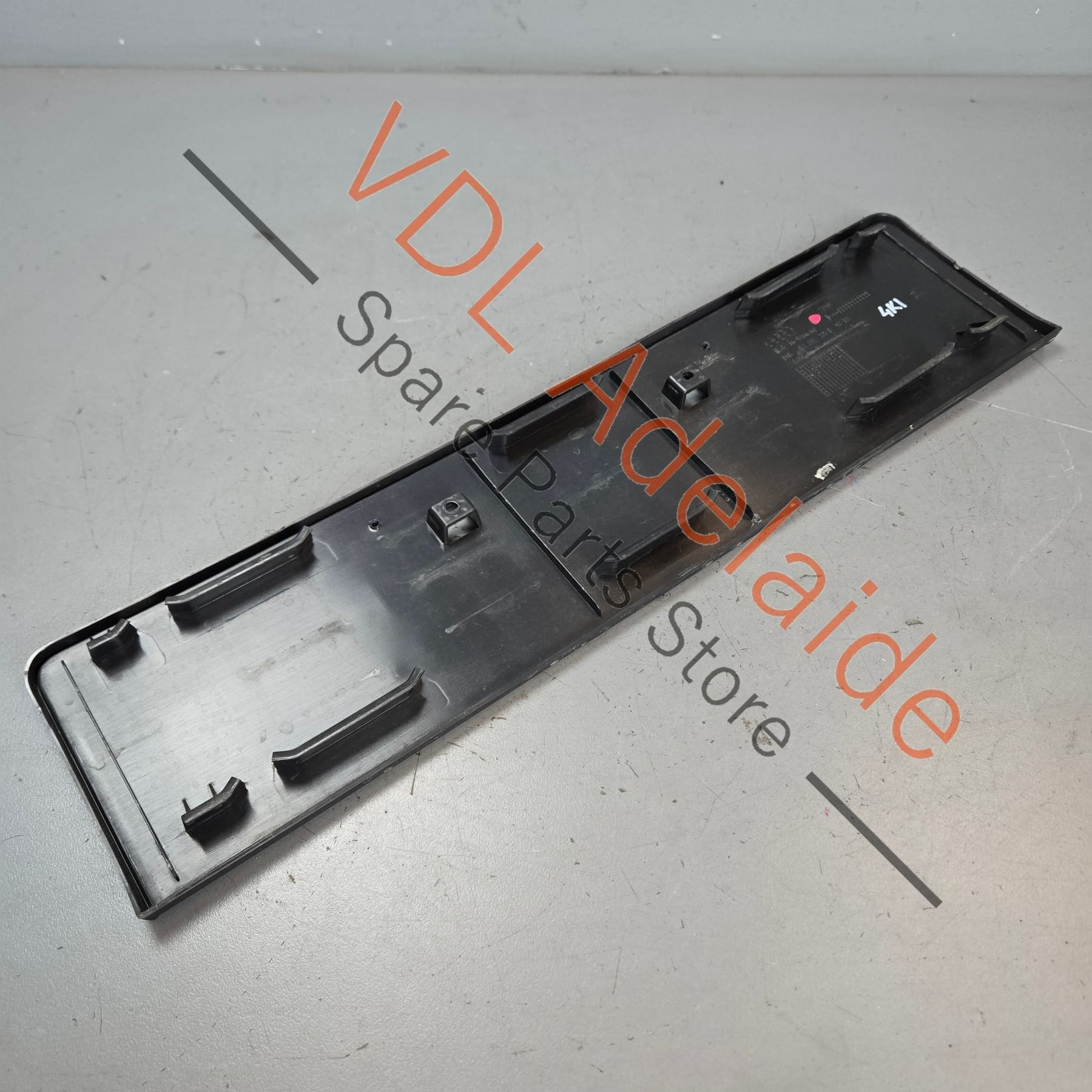 4K8807285K 4K8807285K9B9   Audi RS7 Front Licence Plate Carrier Bracket Trim 4K8807285K 9B9