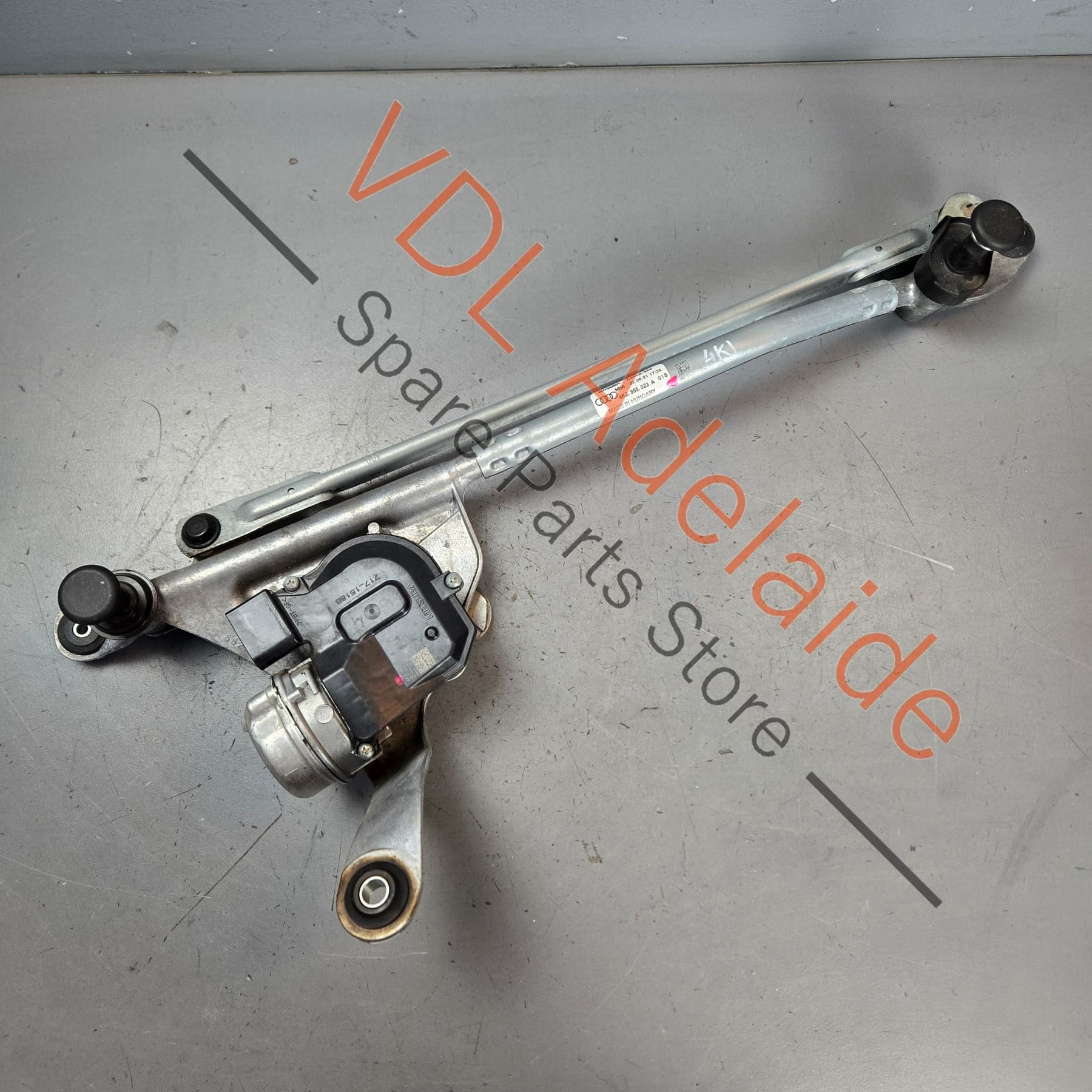 4K2955023B 4K2955023A   Audi A6 A7 S7 RS7 4K Windscreen Wiper Motor 4K2955023A 4K2955023B