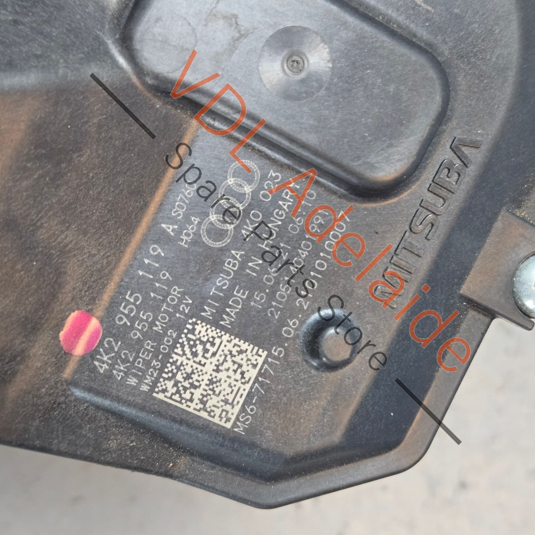 4K2955023B 4K2955023A   Audi A6 A7 S7 RS7 4K Windscreen Wiper Motor 4K2955023A 4K2955023B