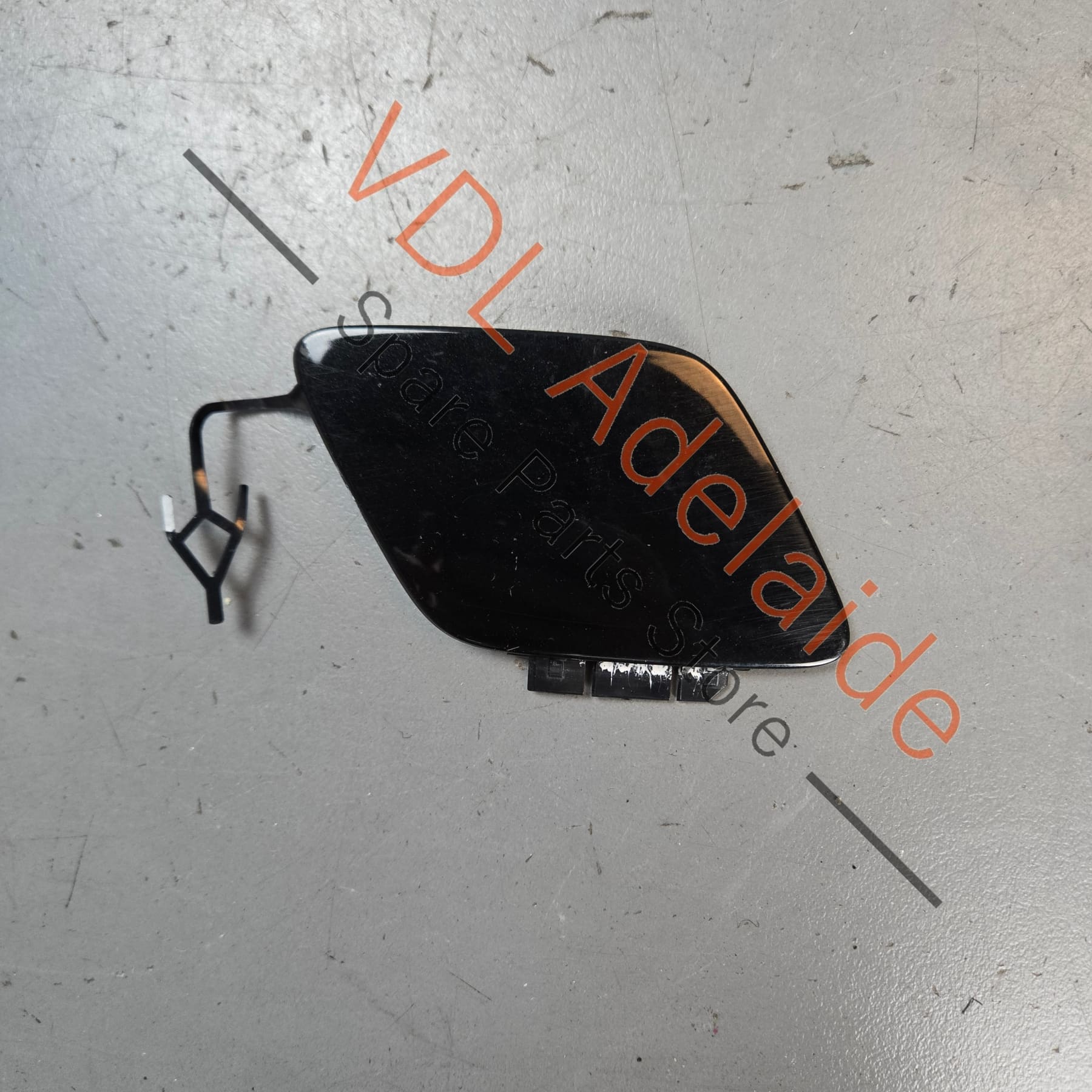 4K8807241B    Audi RS6 RS7 Front Bumper Tow Hook Cover Cap Trim 4K8807241B Mythos Black