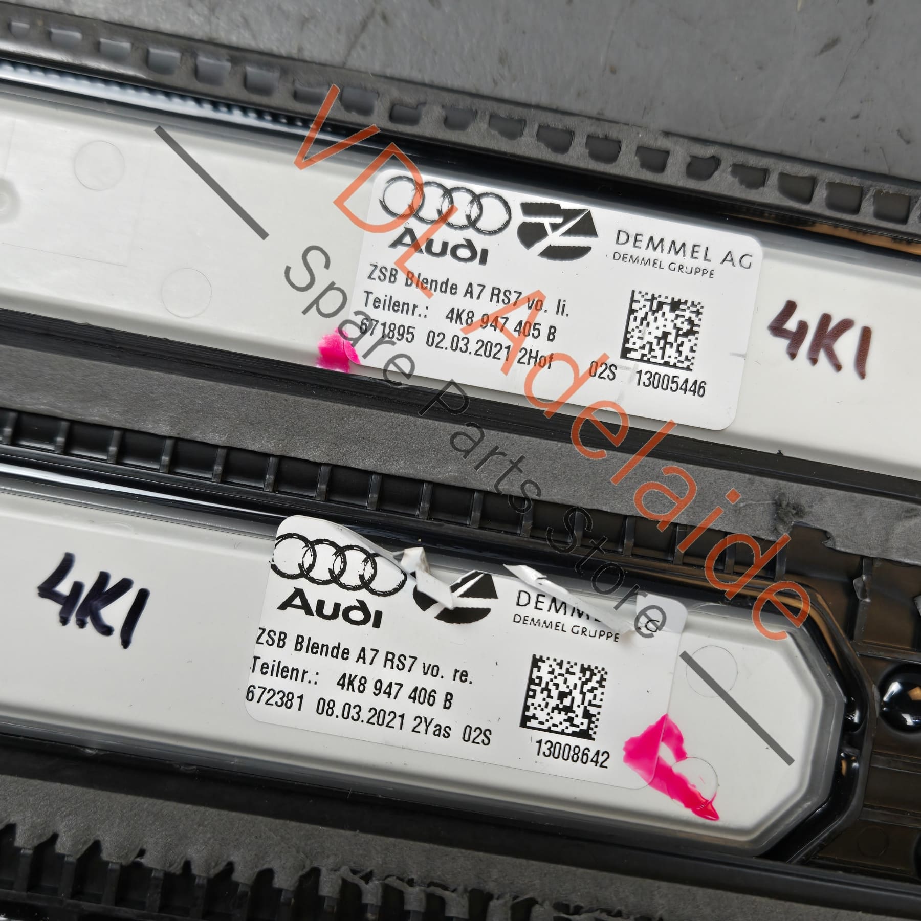 4K8947405B 4K8947406B 4K8947423 4K8947424 Audi RS7 Set of Illuminated Sill Panel Trims Light Fibre