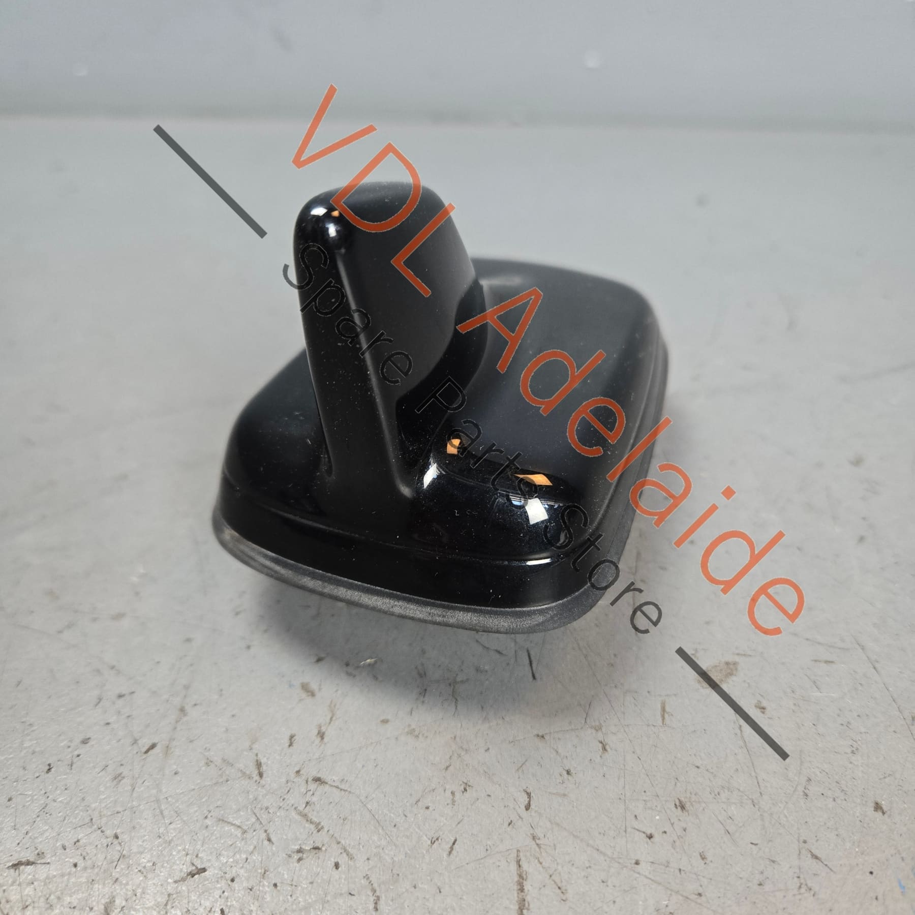 4N0035503AH    Audi RS7 Shark Fin Antenna Aerial 4N0035503AH