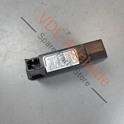 4N1035954    Genuine Audi Dual USB Port 4N1035954 Gen 3.5 Rear