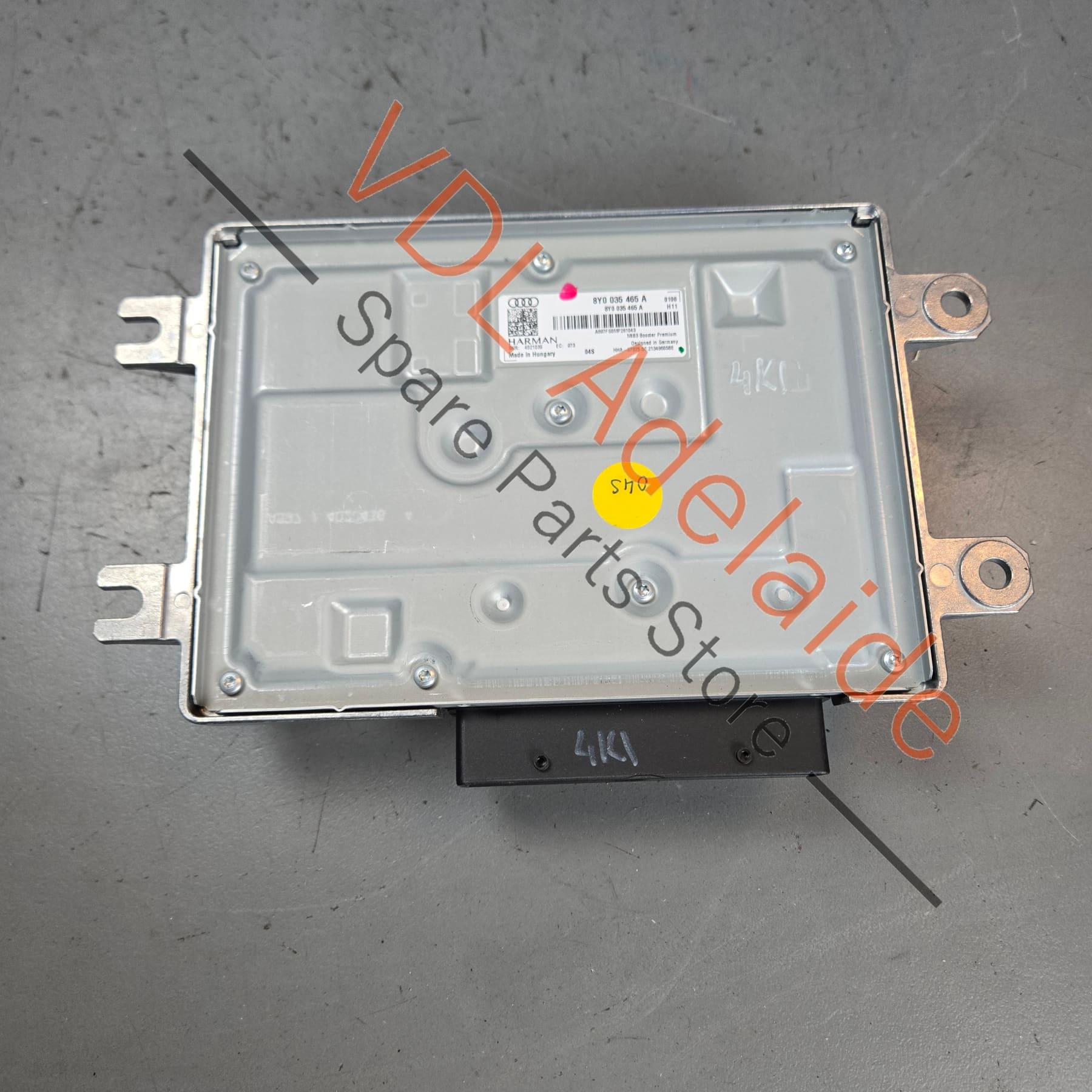 8Y0035465A    Audi Audio Amplifier 8Y0035465A