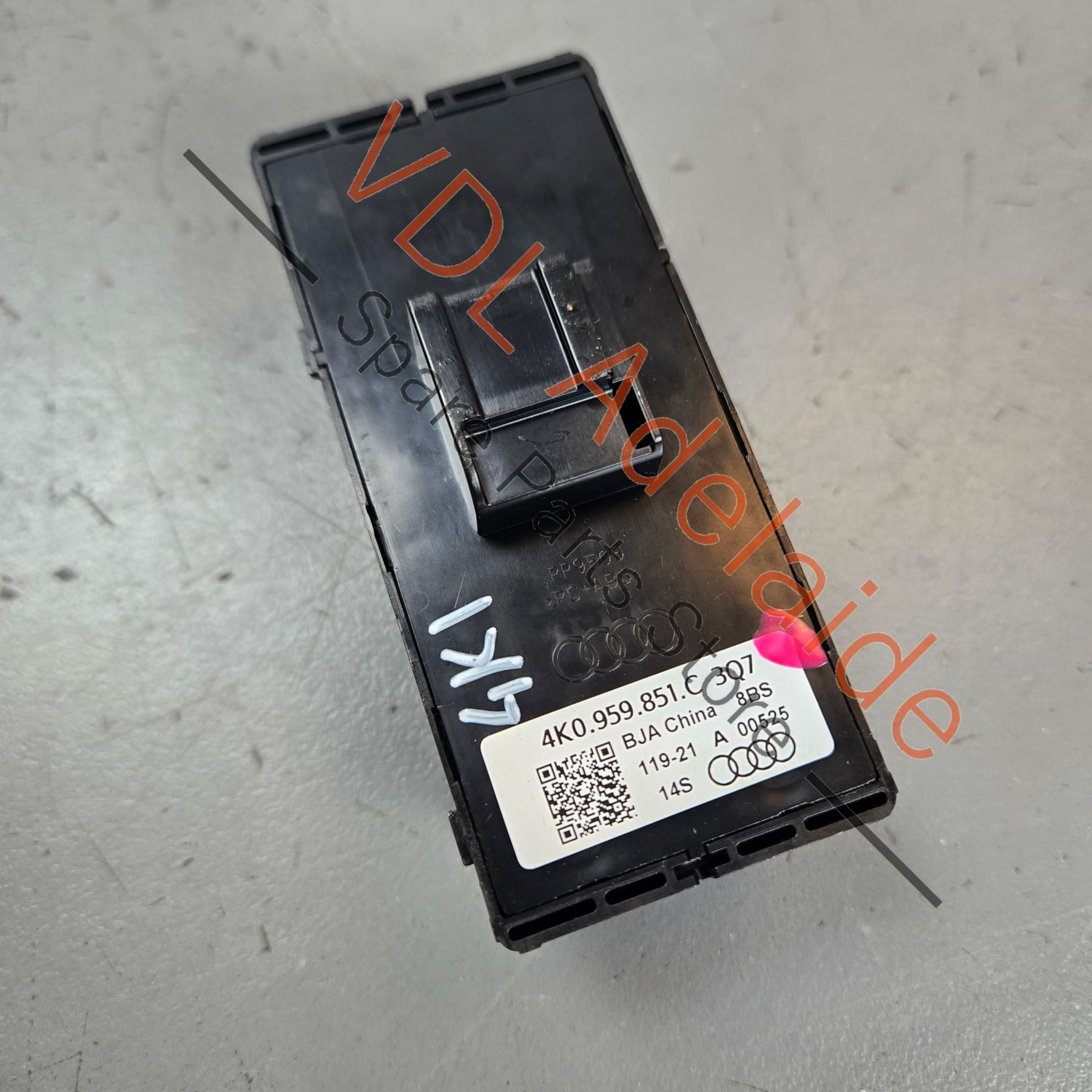 4K0959851C 4K0959851C3Q7   Original Audi A6 RS6 A7 RS7 C8 E-tron Aluminum Driver Window Switch 4K0959851C 3Q7