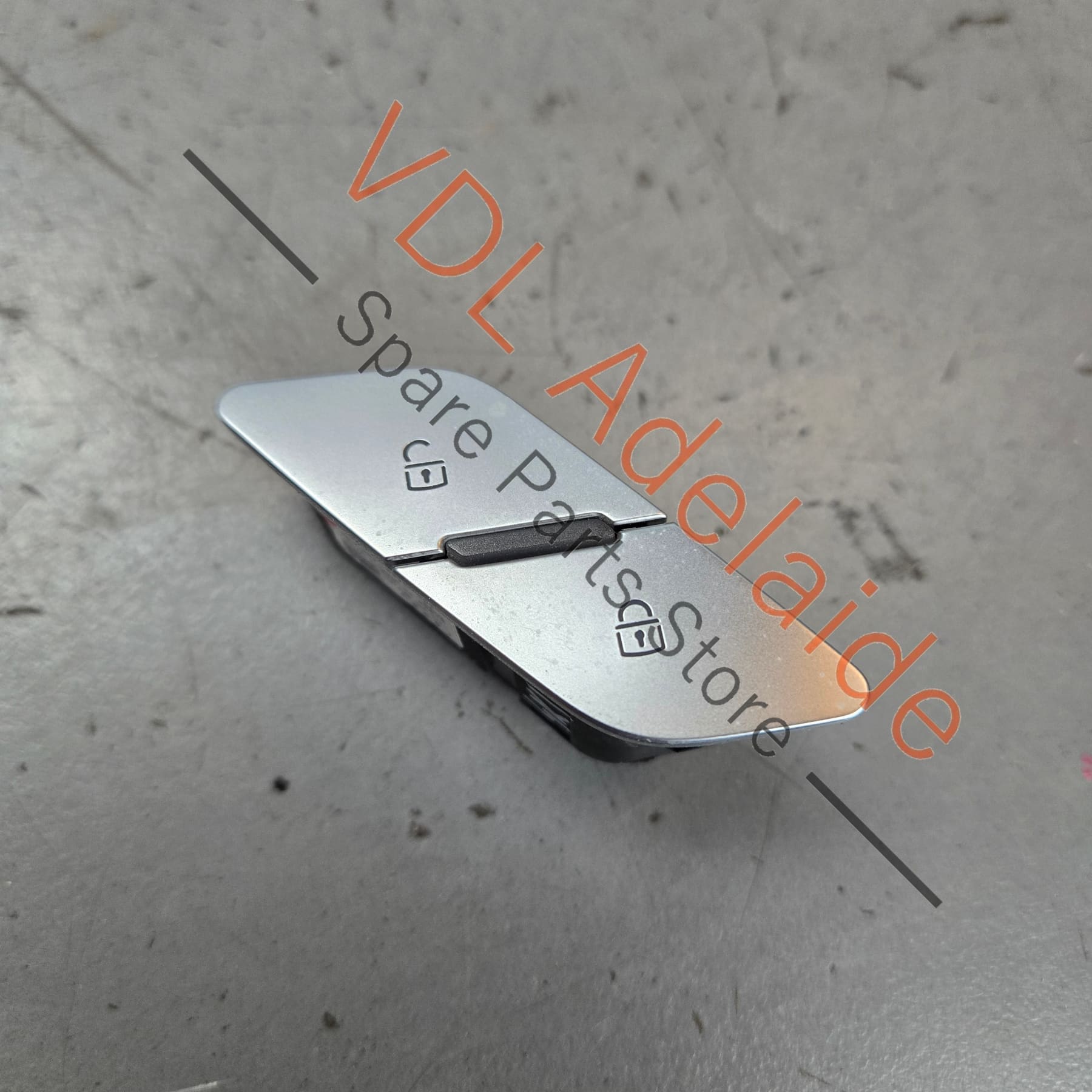 4K1962108A3Q7 4K1962108A   Audi A6 A7 RS6 RS7 Front Right Door Lock Button 4K1962108A 3Q7