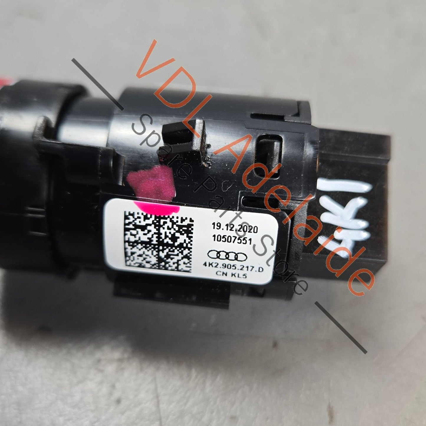 4K2905217D    Audi A6 RS6 A7 RS7 Start Stop Switch for Keyless Go 4K2905217D