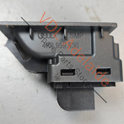 4K0959831    Audi A6 A7 Electric Rear Hatch Tailgate Boot Open Close Button 4G0959831