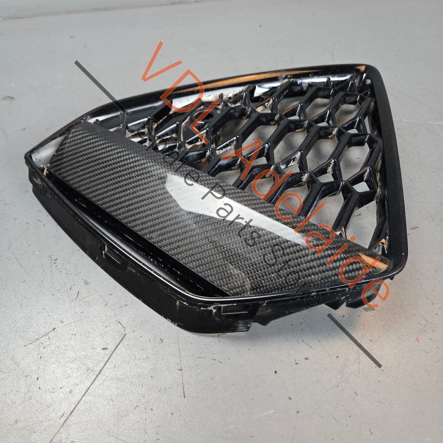 4K8807647H3Q0 4K8807647H   Audi RS6 RS7 Front Right Bumper Carbon Air Guide Grille 4K8807648H 3Q0