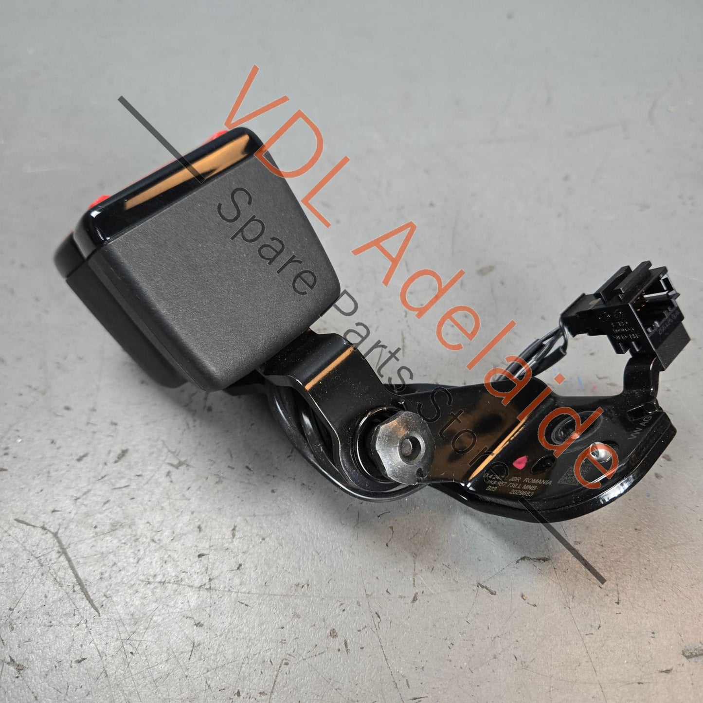 4K8857739L 4K8857739ARMNB   Audi RS7 Left Rear Seatbelt Double Catch Latch Clip Clasp 4K8857739AR MNB