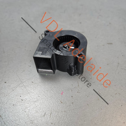 4N0907463    Audi A6 A7 Right Headlight Cooling Fan Air Blower Motor 4N0907463