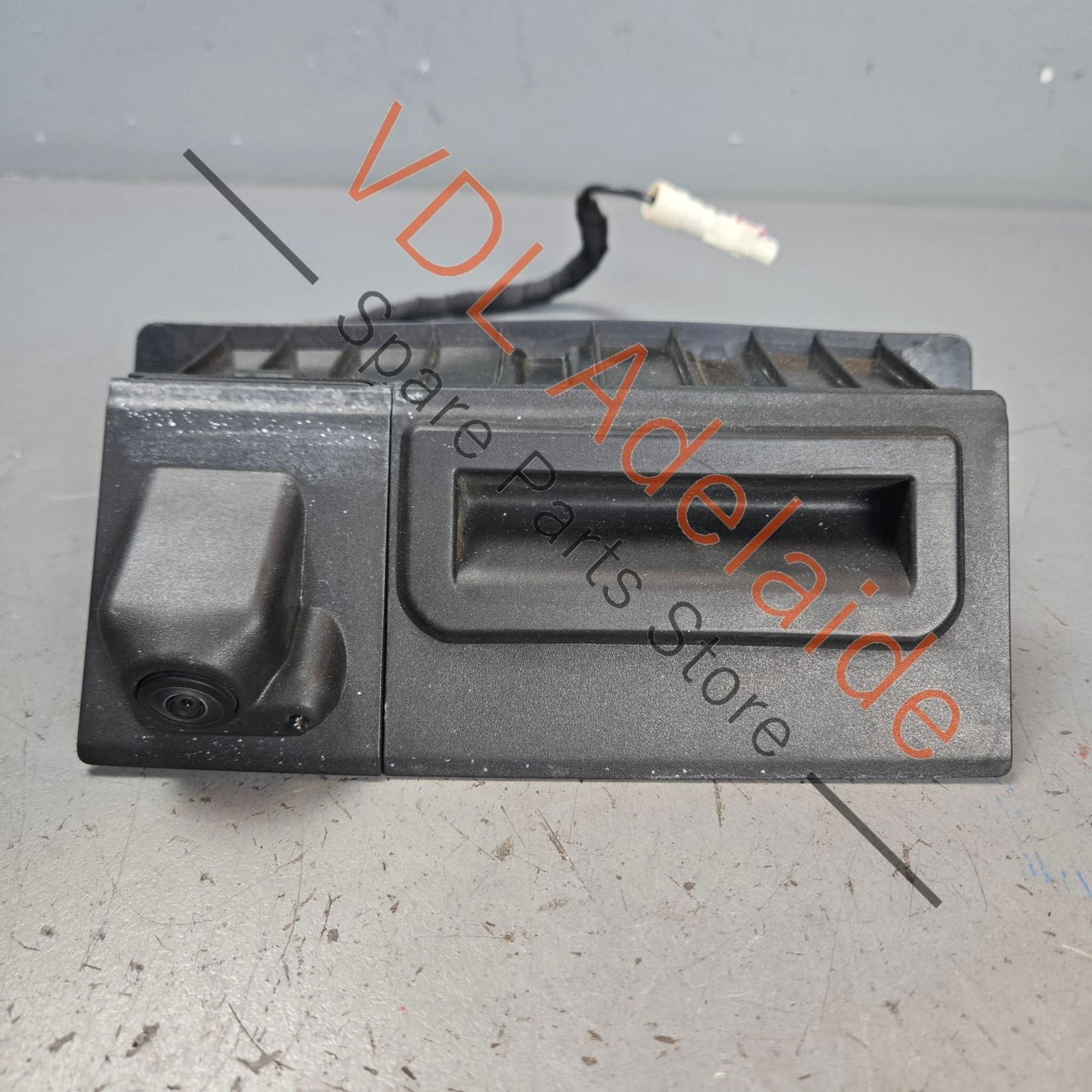 4K8971372    Audi Etron Q8 A7 S7 RS7 Rear Trunk Boot Hatch Button Camera