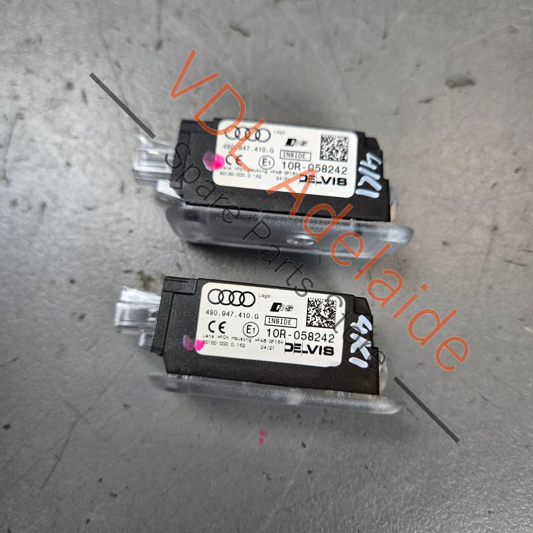 4S0947410G 4S0947409G   Genuine Audi RS RS3 RS4 RS5 RS6 RS7 Door Entry Light Projector Set left & Right pair 4S0947410G 4S0947409G