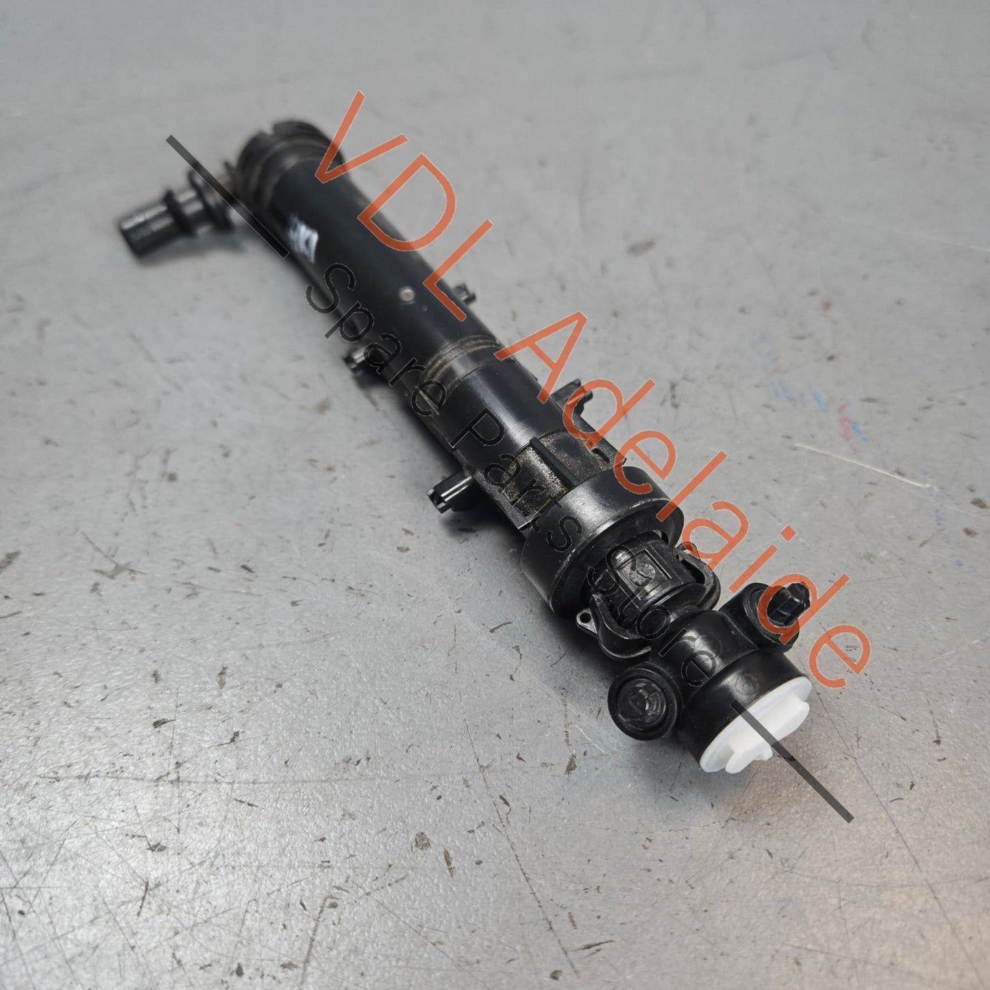 4K8955102    Audi RS7 Front Bumper Right side Headlight Washer 4K8955102