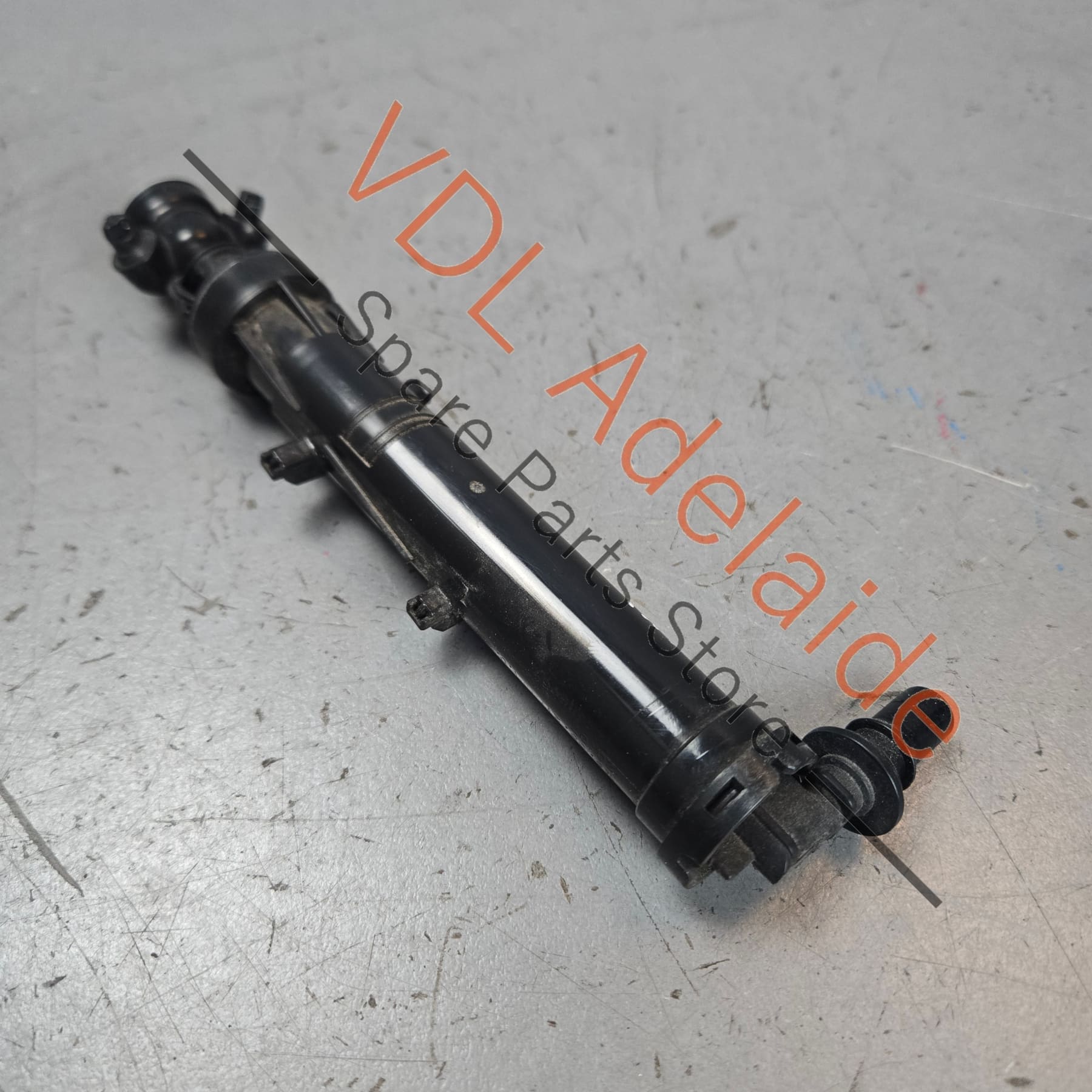 4K8955102    Audi RS7 Front Bumper Right side Headlight Washer 4K8955102