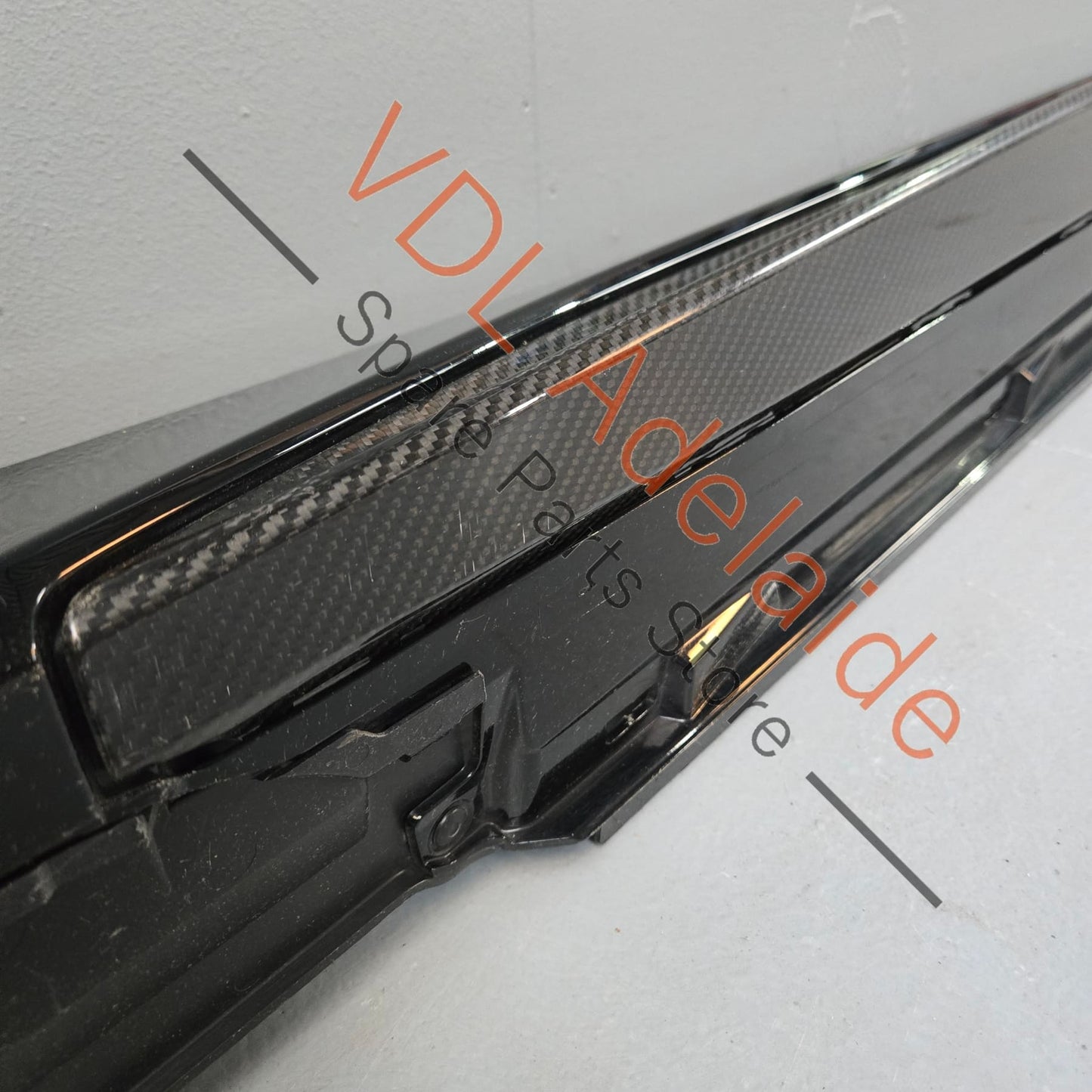 4K8854868B 4K8853860B   Audi RS6 RS7 C8 2021 2022 Right Side Sideskirt Rocker Panel Trim with Carbon Sideblade 4K8853860B 4K8854868B