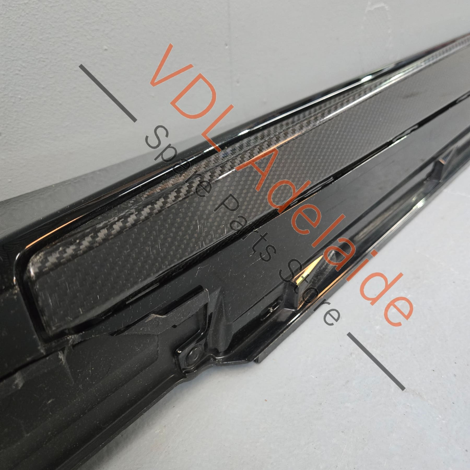 4K8854868B 4K8853860B   Audi RS6 RS7 C8 2021 2022 Right Side Sideskirt Rocker Panel Trim with Carbon Sideblade 4K8853860B 4K8854868B