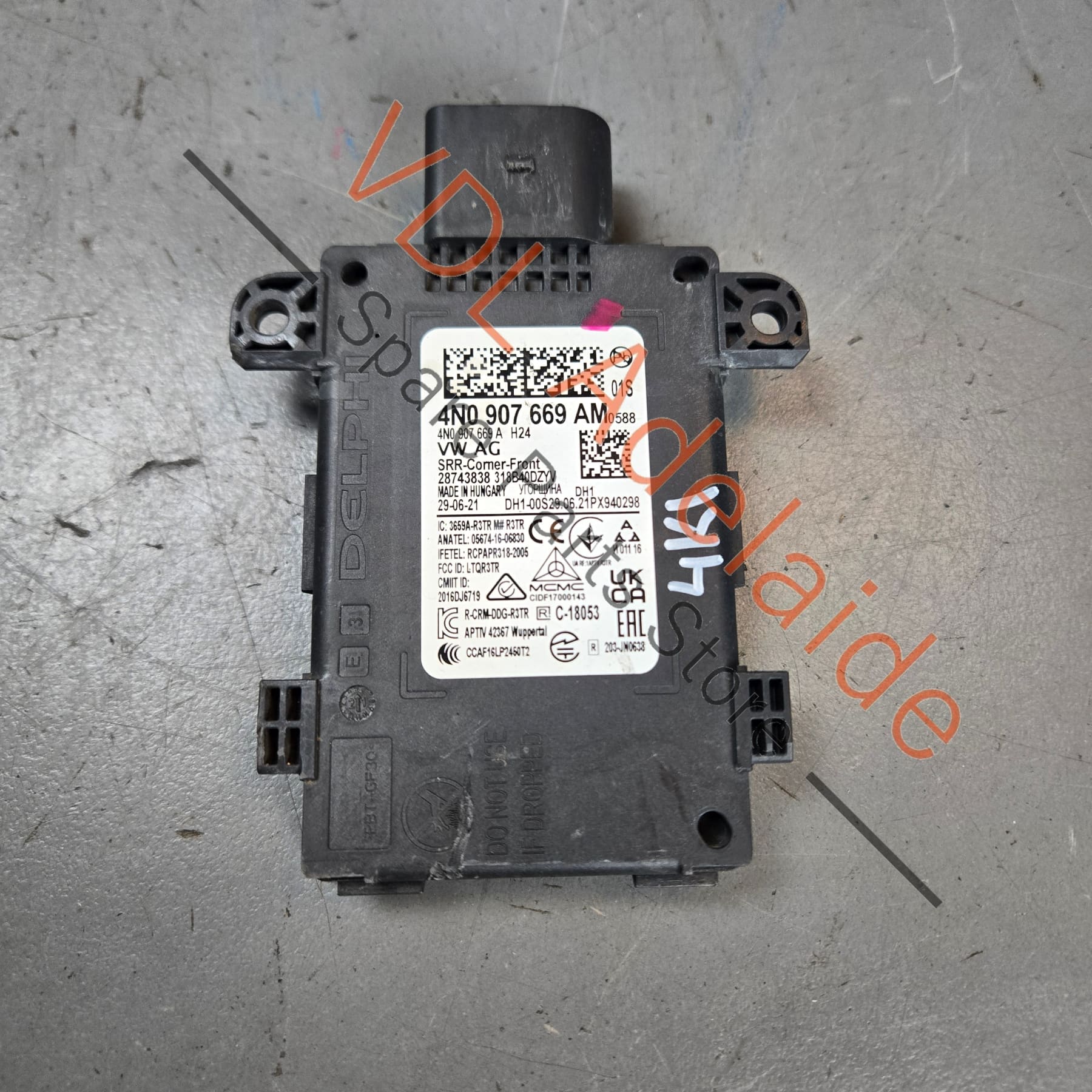 4N0907669AM    VW Audi Object detection sensor radar Front Right 4N0907669AM
