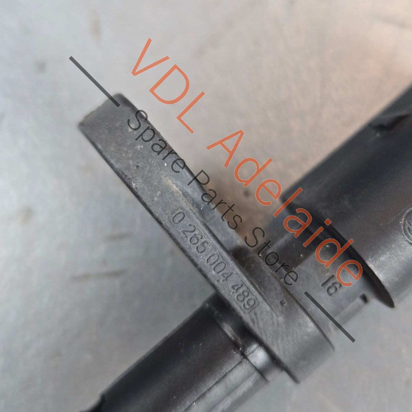 4M0927803C    2017-2020 AUDI A4 A5 A6 A7 Q7 Front ABS  Wheel Speed Sensor OEM 4M0927803C