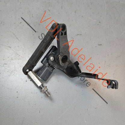 4K0941286B    Audi Q5 RS6 RS7 Front Right Suspension Level Sensor 4K0941286B