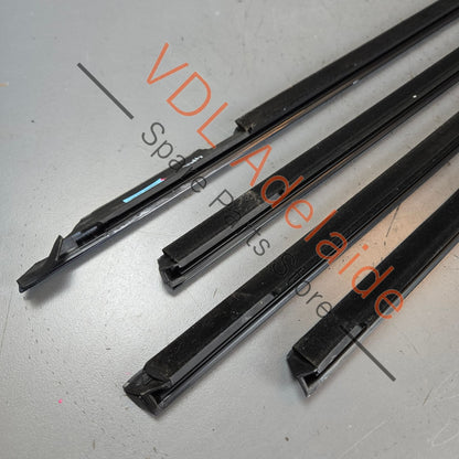 4K8837475AT94 4K8837476AT94 4K8839475AT94 4K8839476AT94 Audi RS7 Door Window Slot Aperture Seal Set of 4 Front & Rear Gloss Black 4K8837475A T94