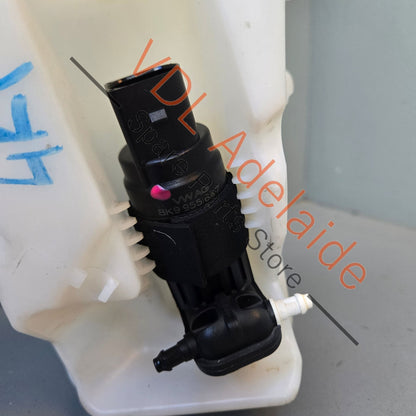 4K0955453F 4K8955463   Audi A6 A7 S7 RS7 Windscreen Wash Water Reservoir Assembly 4K0955453F 4K8955463