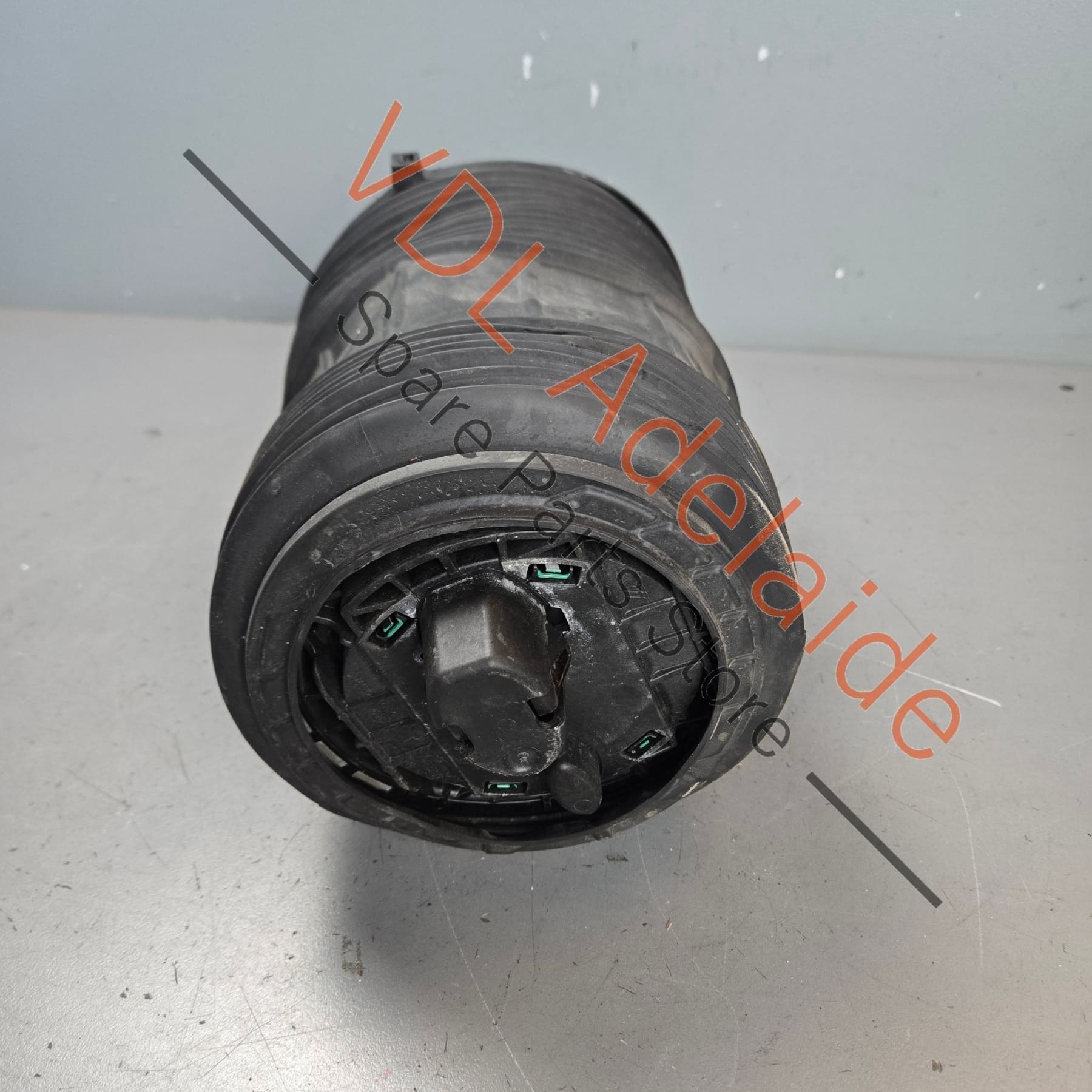 4K0616002H    2021 2022 2023 Audi RS6 RS7 S6 S7 Rear Right Air Suspension Spring 4K0616002H