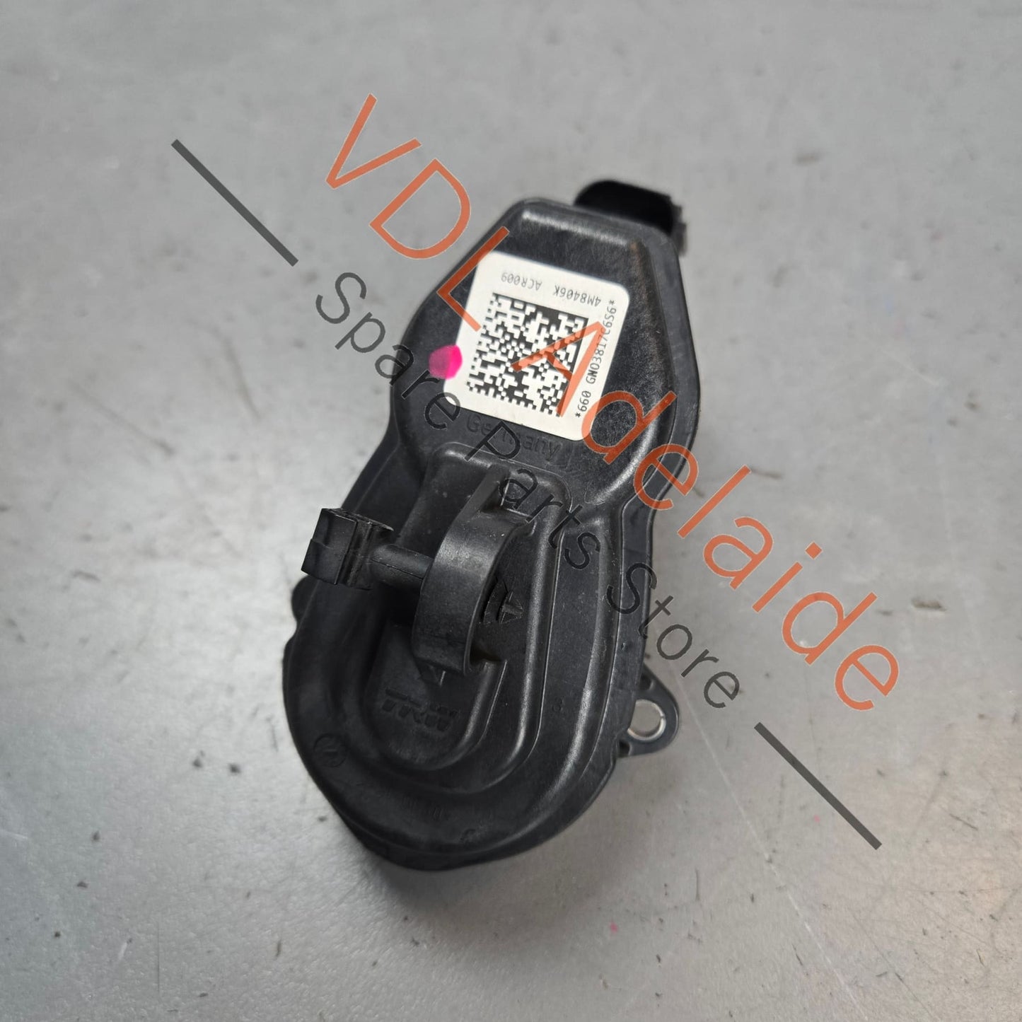 4M0998281    Audi Electronic Park Brake Servo Servomotor 4M0998281