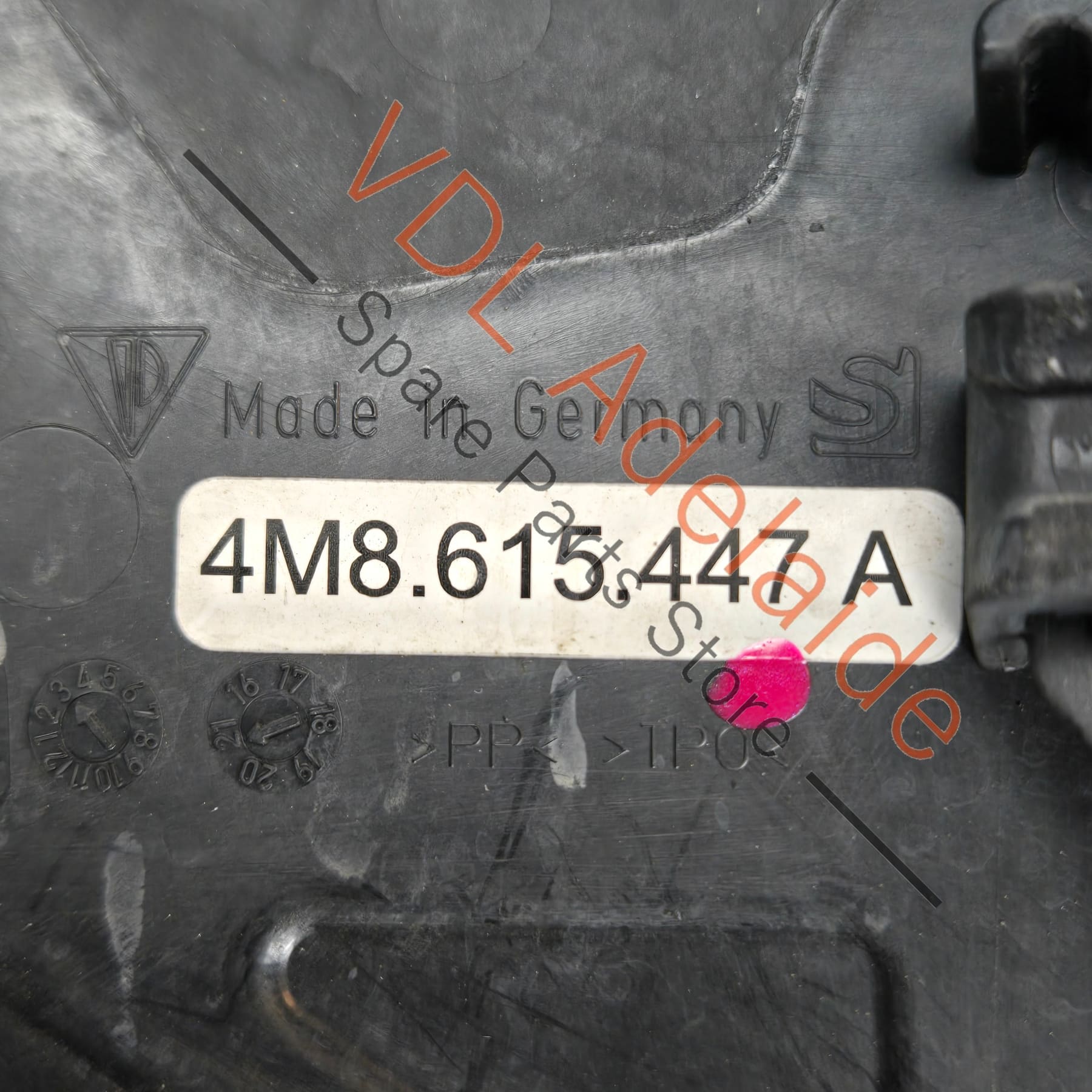 4M8615447A 4M8615448A 9Y0615447C 9Y0615448C Audi RS6 RS7 Set of 4x Carbon Ceramic Air Guide Ducts 4M8615447A 4M8615448A 9Y0615447C 9Y0615448C