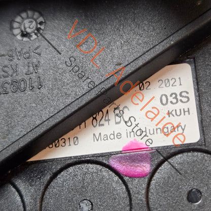 4K0941823J    Audi 4K0941823J Junction box - Battery Connection Potential distributor