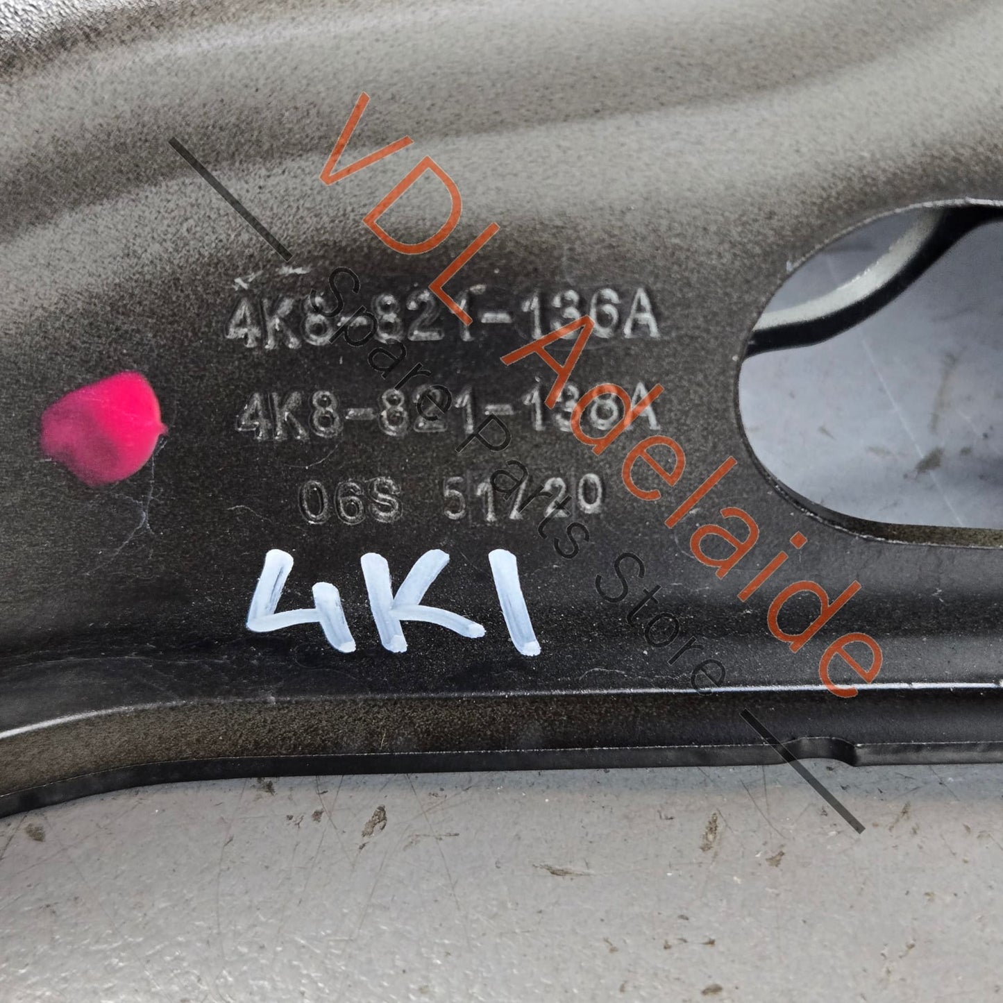 4K8821132A    Audi RS6 RS7 Front Right Fender Bracket 4K8821132A