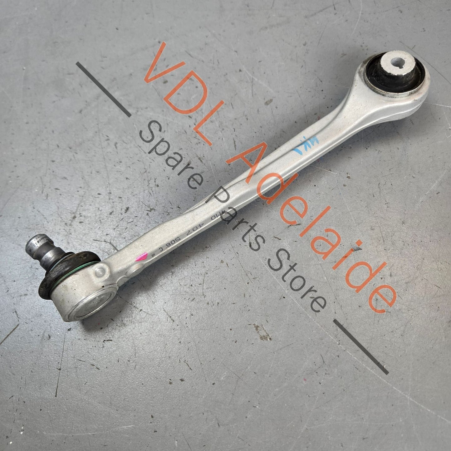 4M0407506C 4M0407506B   Audi Front Right Upper Control Arm Wishbone Suspension 4M0407506B 4M0407506C