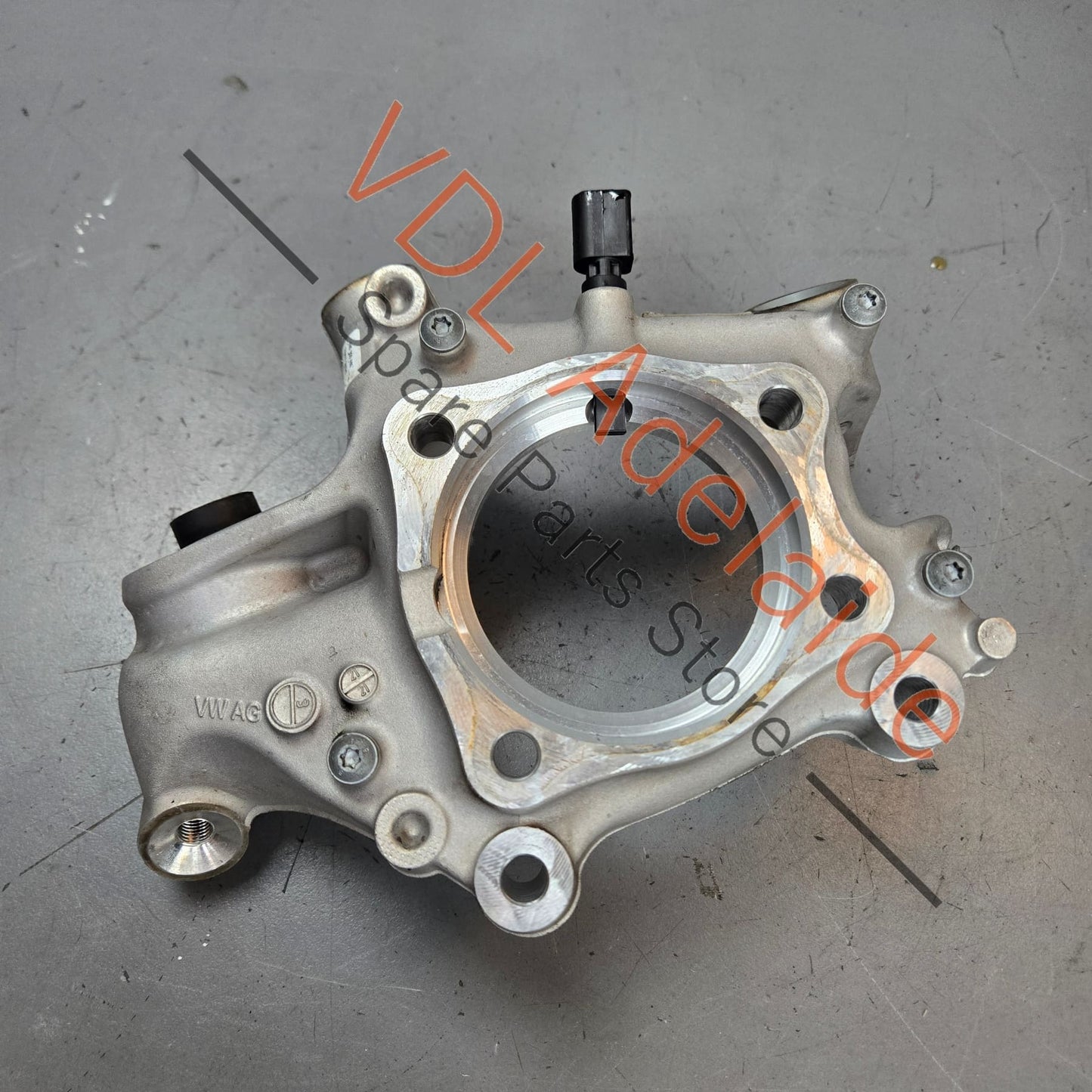 4N0505432F    Audi Rear Suspension Hub Knuckle Wheel Bearing Housing Right RHS 4N0505432F