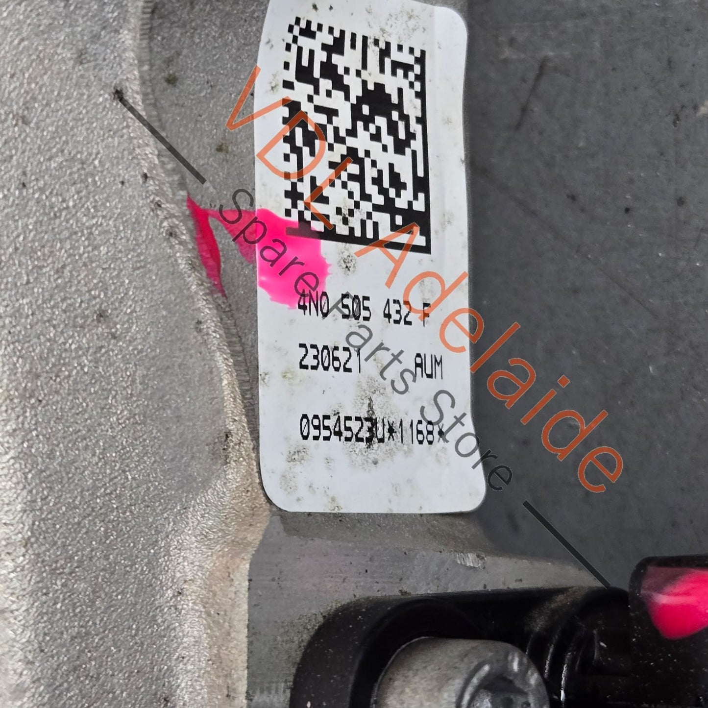 4N0505432F    Audi Rear Suspension Hub Knuckle Wheel Bearing Housing Right RHS 4N0505432F