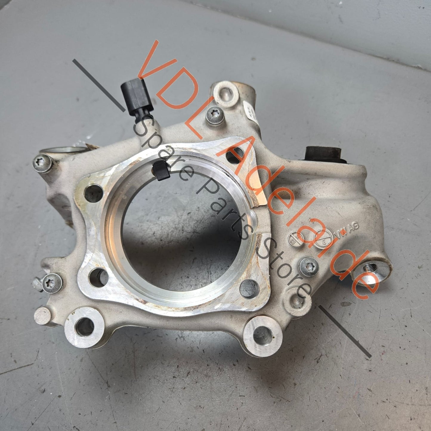 4N0505431F    Audi Rear Suspension Hub Knuckle Wheel Bearing Housing Left LHS 4N0505431F