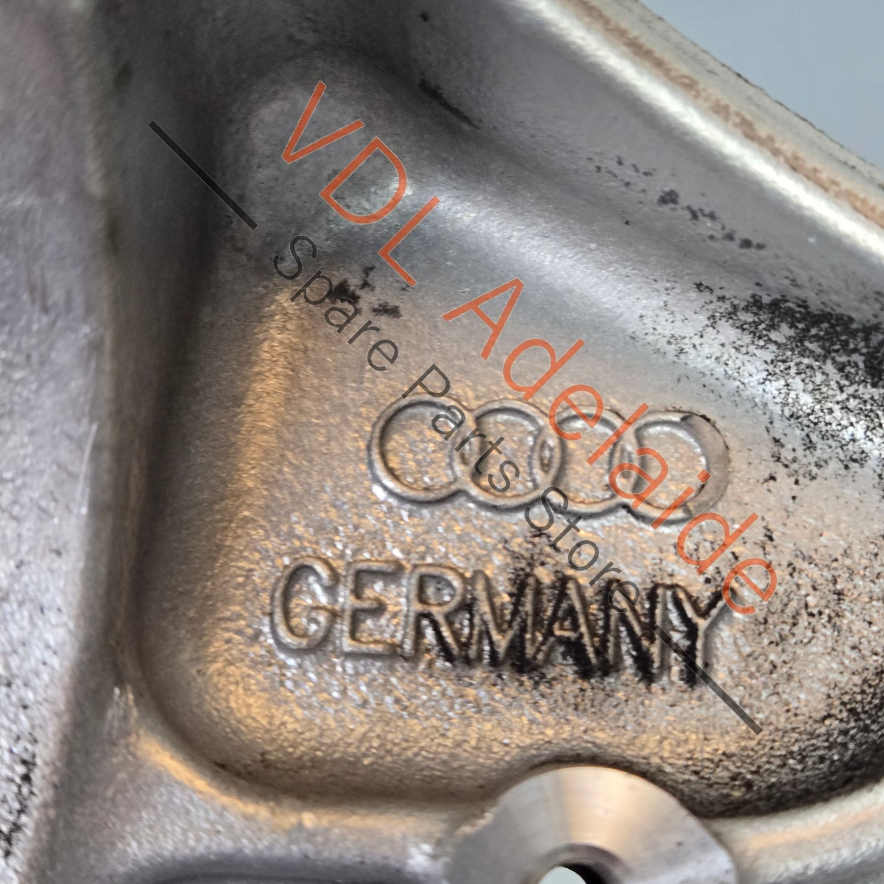 4K0399295C    Audi RS6 RS7 Front Left Subframe Suspension Mount Bracket Console 4K0399295C