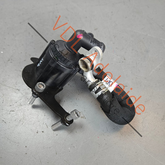 07K965561B 4M8121662   Genuine Audi RS6 RS7 RS3 Additional Coolant Pump 07K965561B
