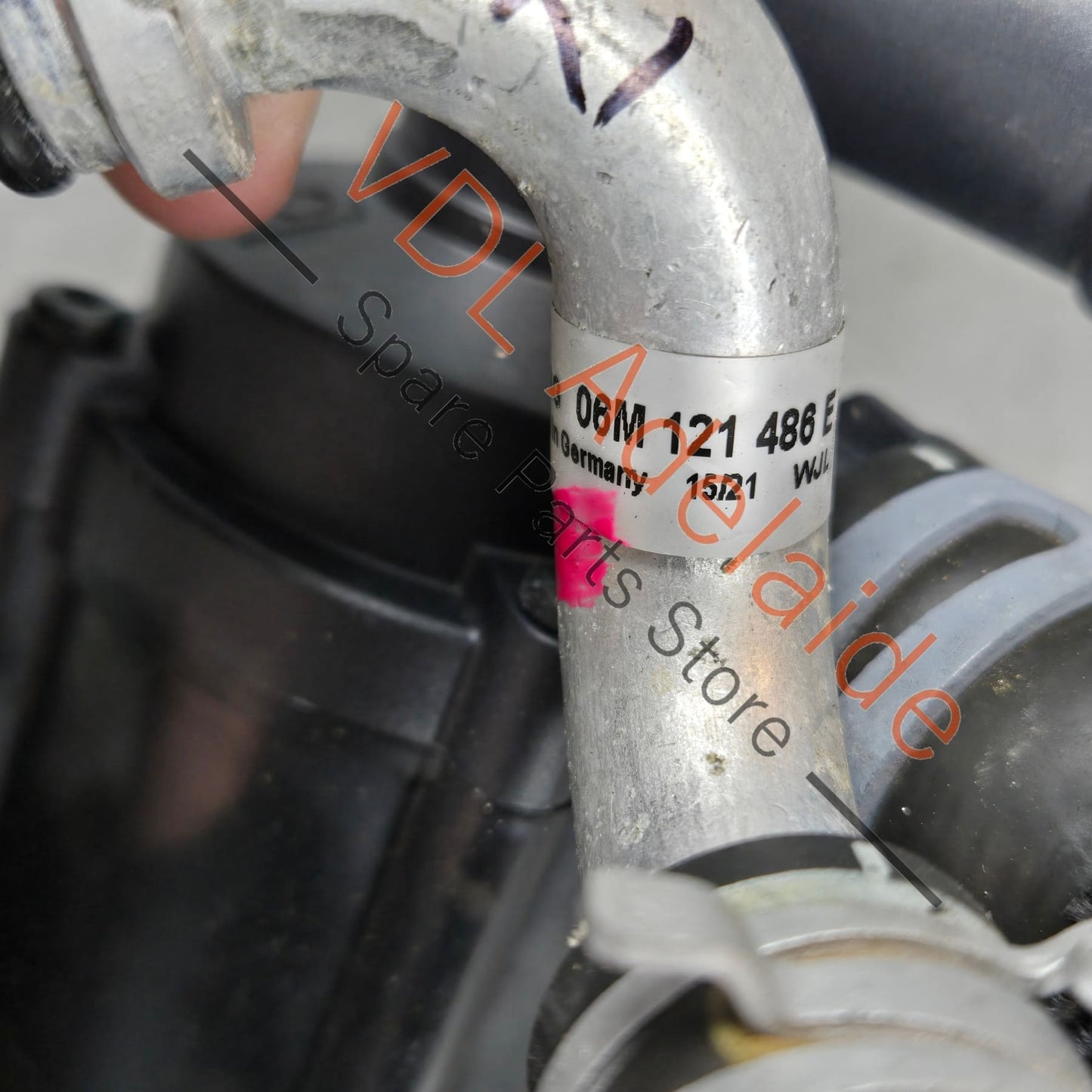 07K965561B 4M8121662   Genuine Audi RS6 RS7 RS3 Additional Coolant Pump 07K965561B