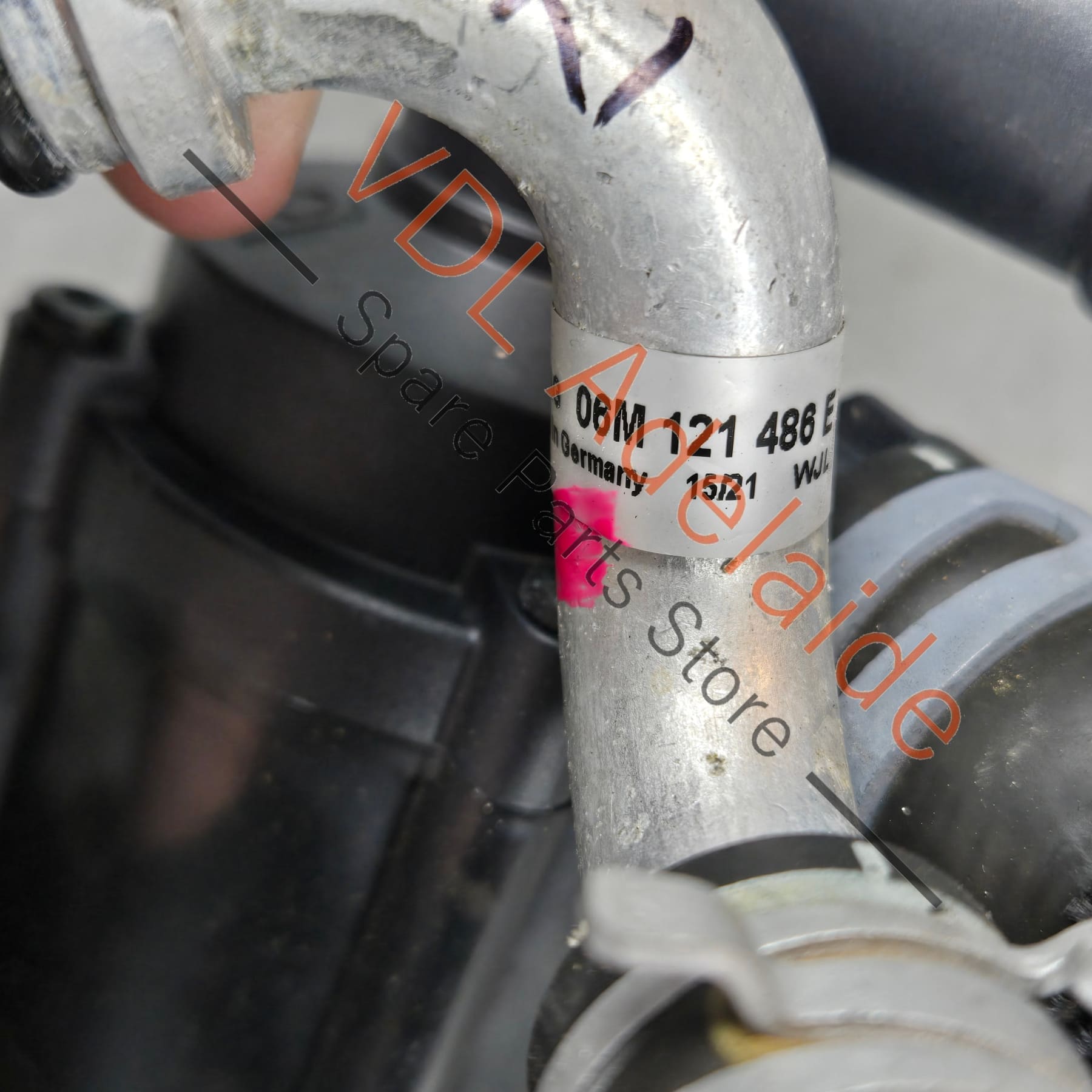 07K965561B 4M8121662   Genuine Audi RS6 RS7 RS3 Additional Coolant Pump 07K965561B