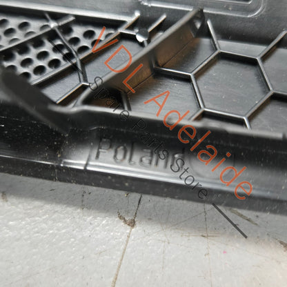 4K0035419A 4K0035420A   Audi RS7 Bang Olufsen Speaker Cover Trim Set 4K0035419A 4K0035420A