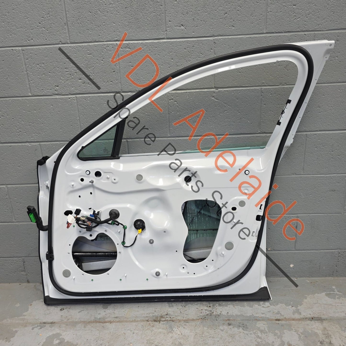 971831022AY 971831022Y    Porsche Panamera 971 2016-2024 Front Right Door Shell Panel Carrara White S9R / 2Y 971831022AY GRV 971831022Y