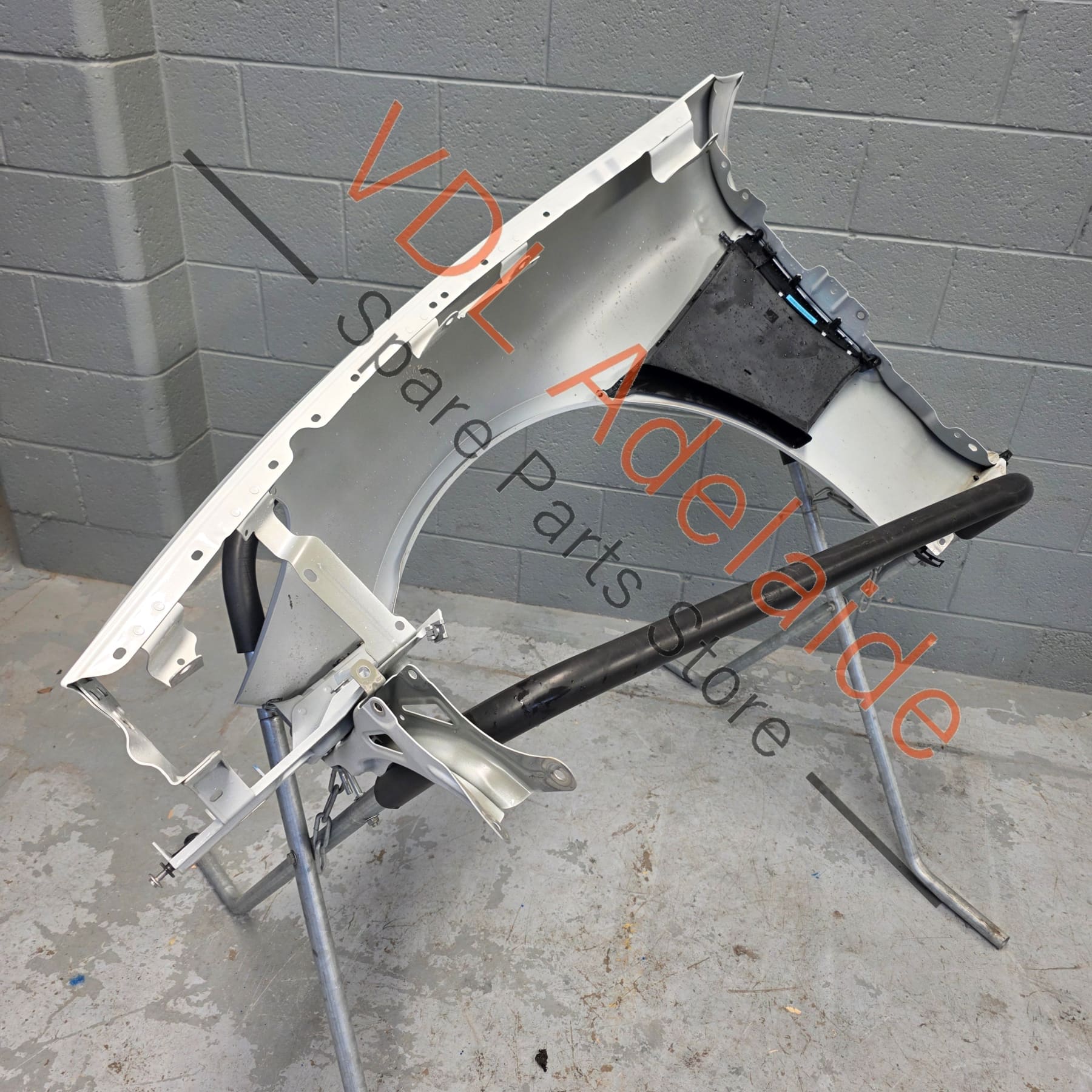 971821102BY 971821102Y    Porsche Panamera 971 2016-2024 Front Right Fender Panel Carrara White S9R / 2Y 971821102BY 971821102Y GRV