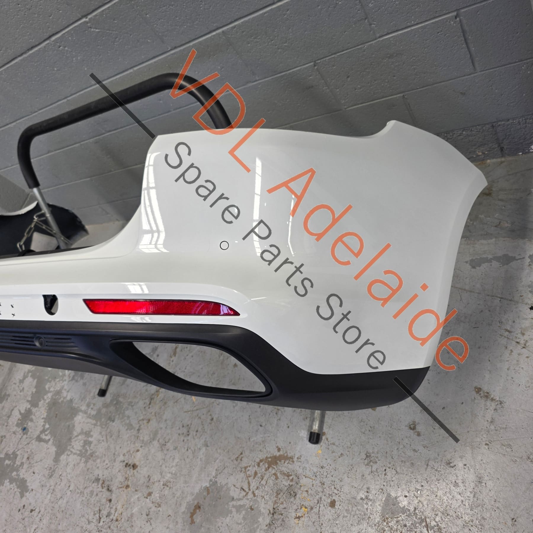 974807983AY 971807514CY    Porsche Panamera Turismo 971 Rear Bumper Cover assembly with diffuser spoiler 974807983AY 971807514CY